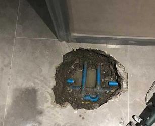 五通桥阳台漏水维修公司分享下暖气管道漏水的原因有哪些